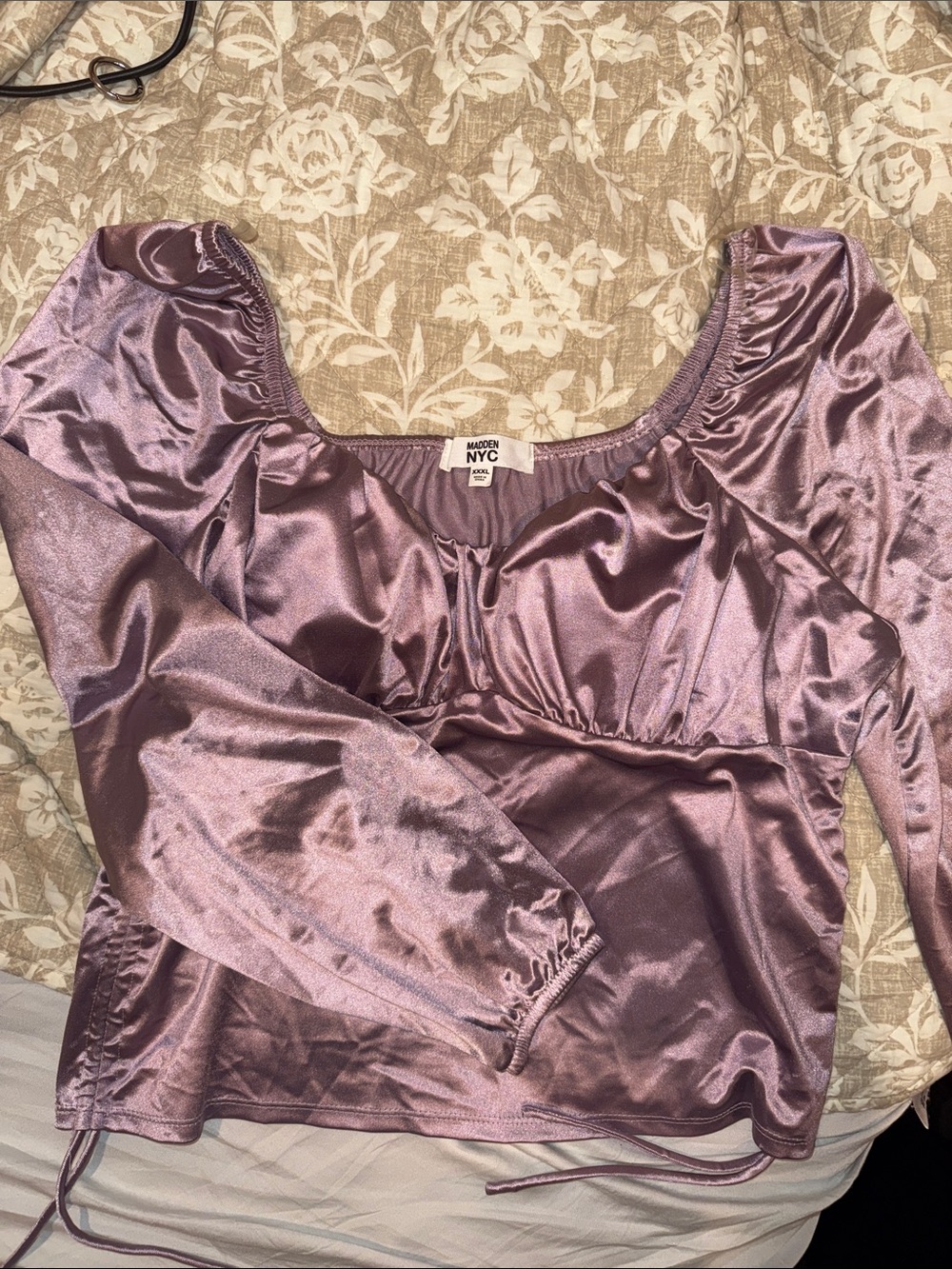 Shimmery Lilac/Dark Pink Long-Sleeve Women’s Top